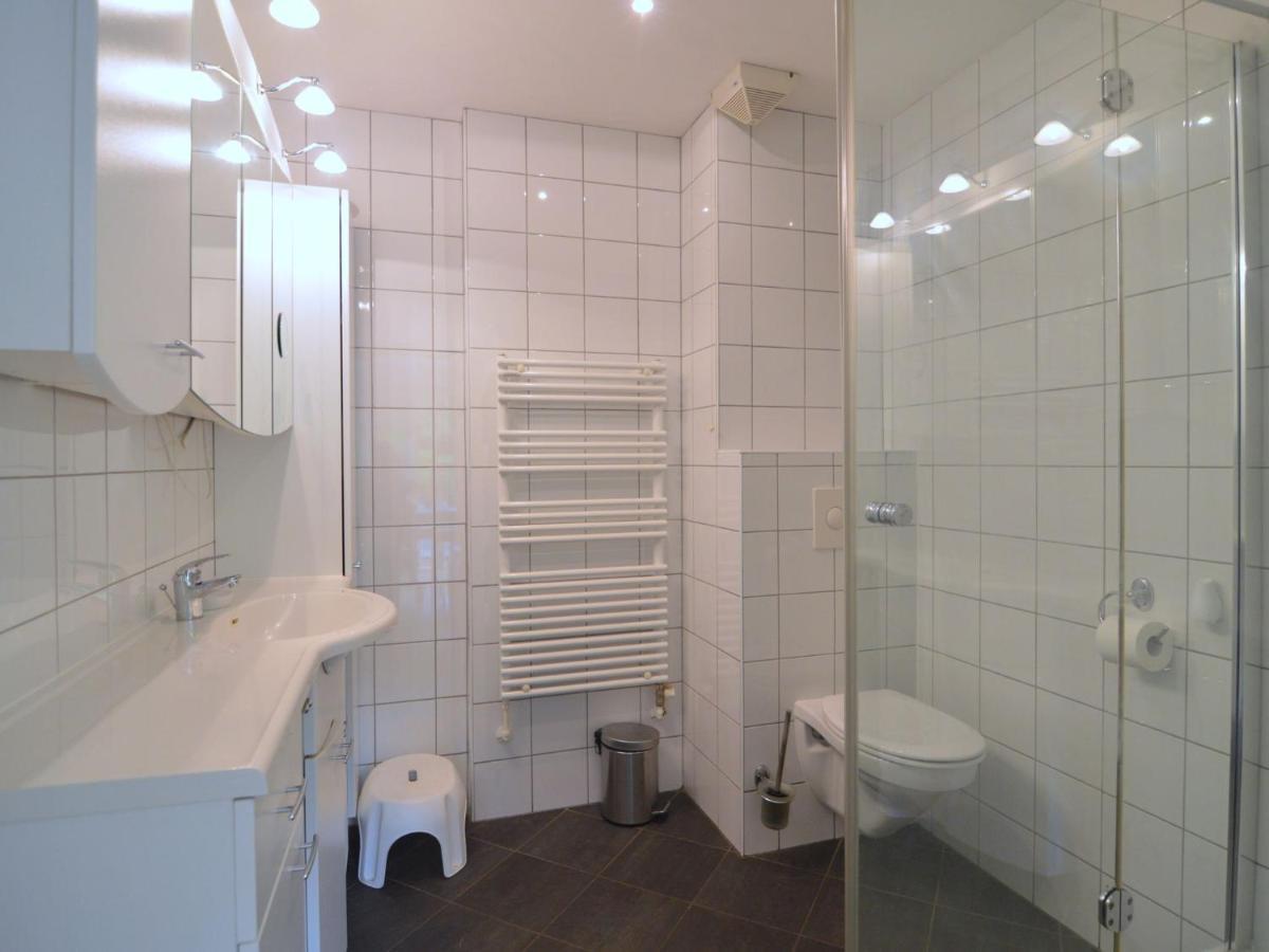 Attractive Bungalow With Sauna And Hot Tub Voorthuizen Esterno foto