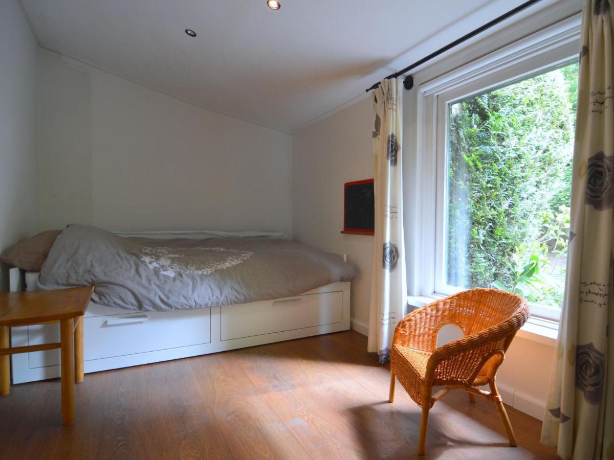 Attractive Bungalow With Sauna And Hot Tub Voorthuizen Esterno foto