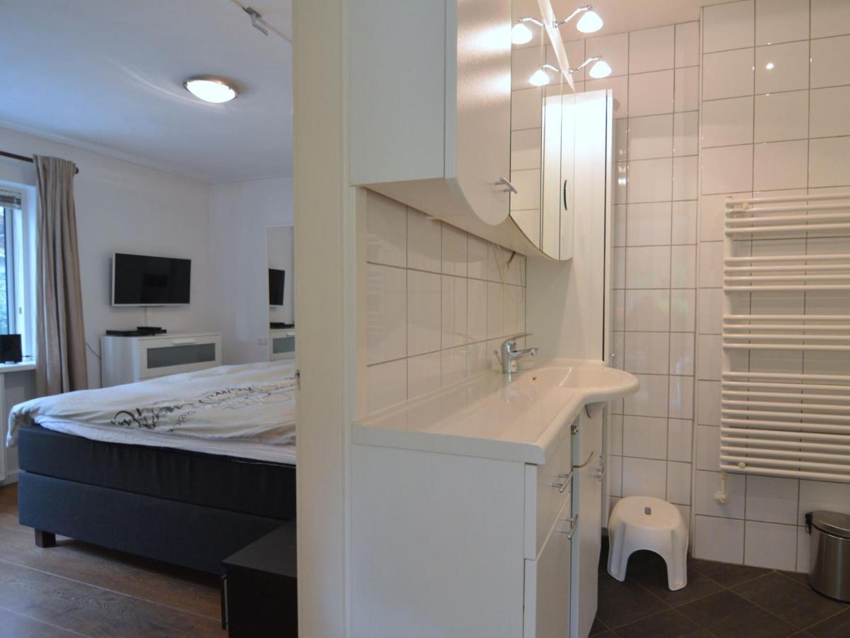 Attractive Bungalow With Sauna And Hot Tub Voorthuizen Esterno foto