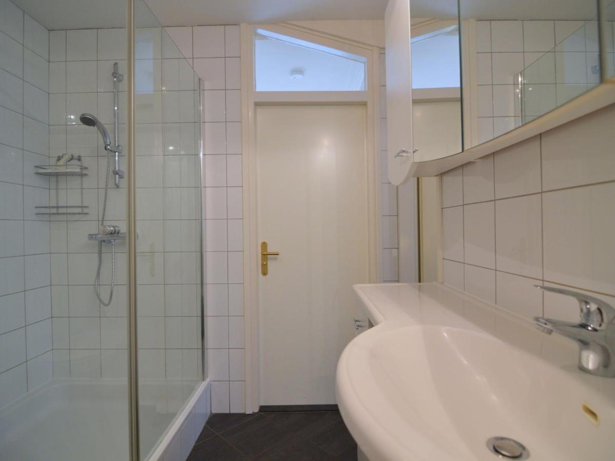 Attractive Bungalow With Sauna And Hot Tub Voorthuizen Esterno foto
